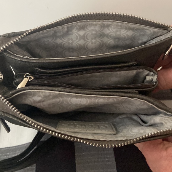 Wristlet - Picture 2 of 3